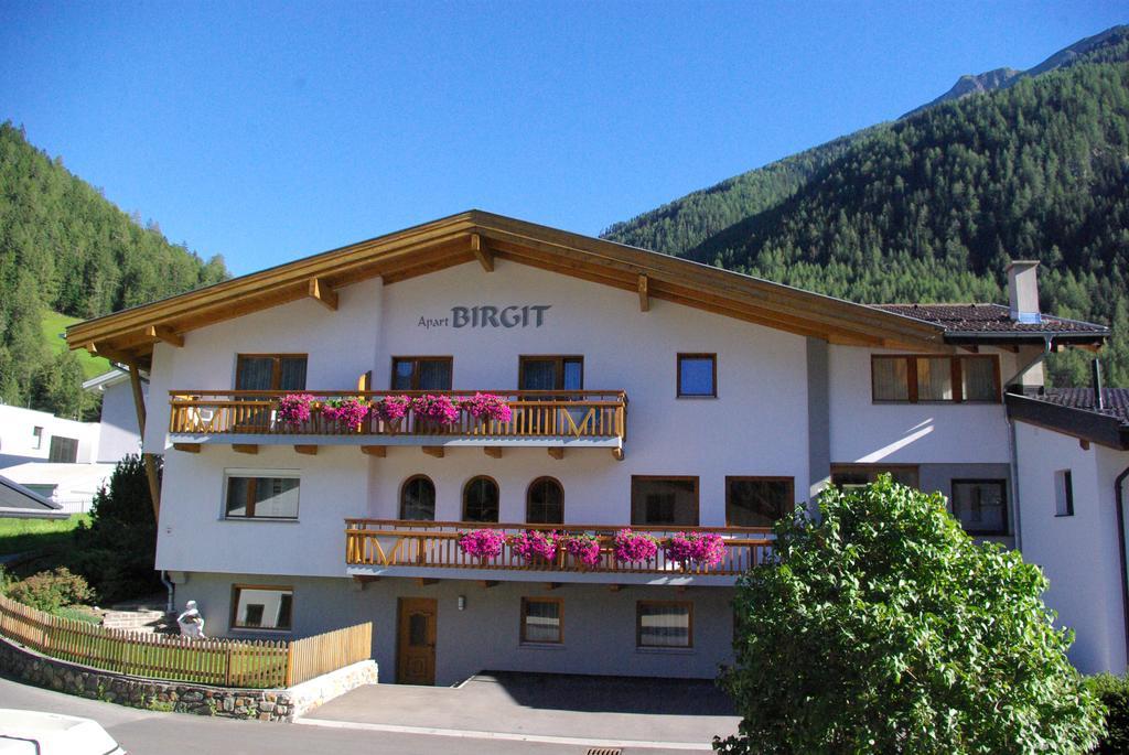 Apart Birgit Pfunds Bagian luar foto